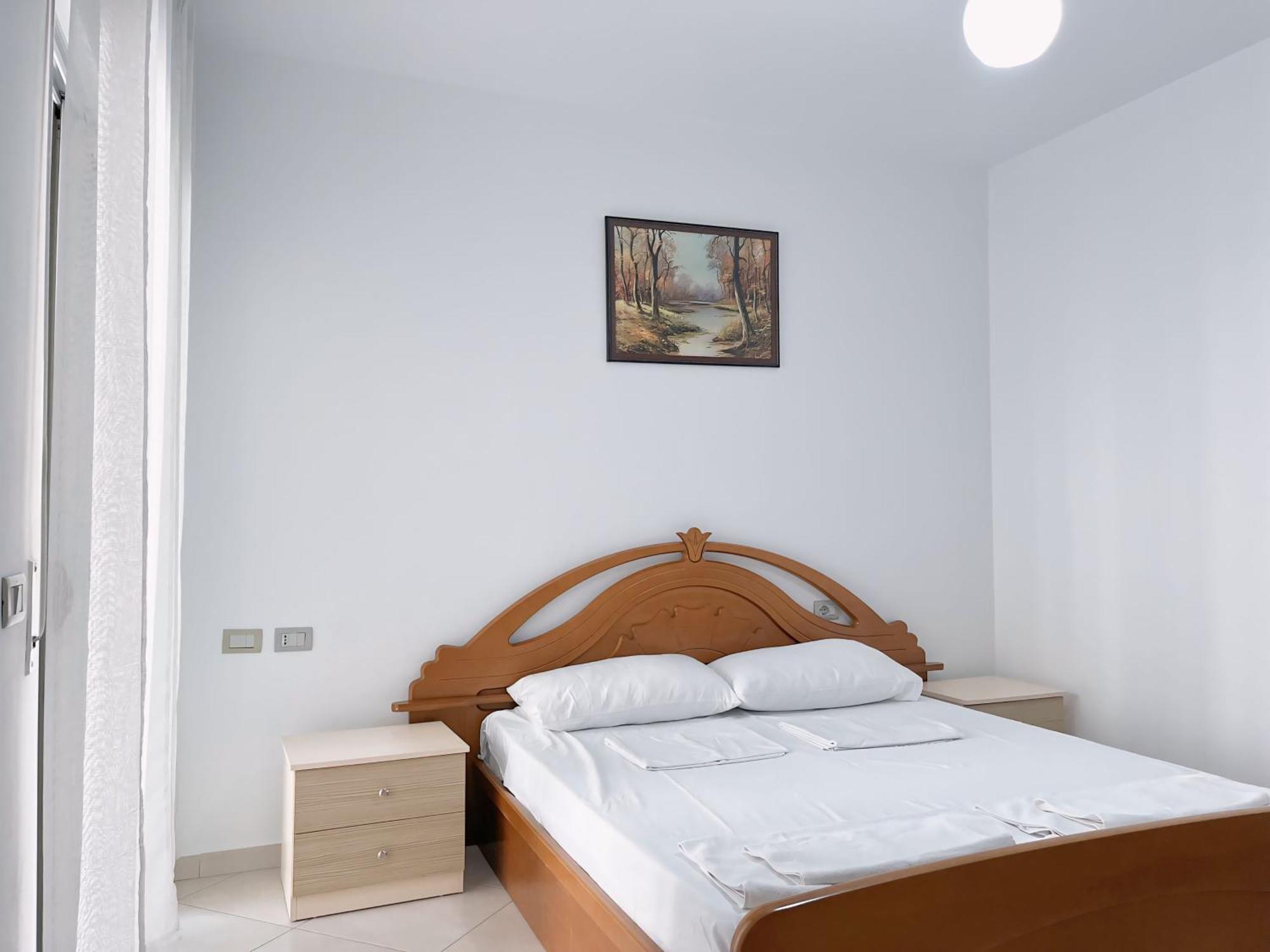 Gerald'S Central Apartments Wlora Zewnętrze zdjęcie