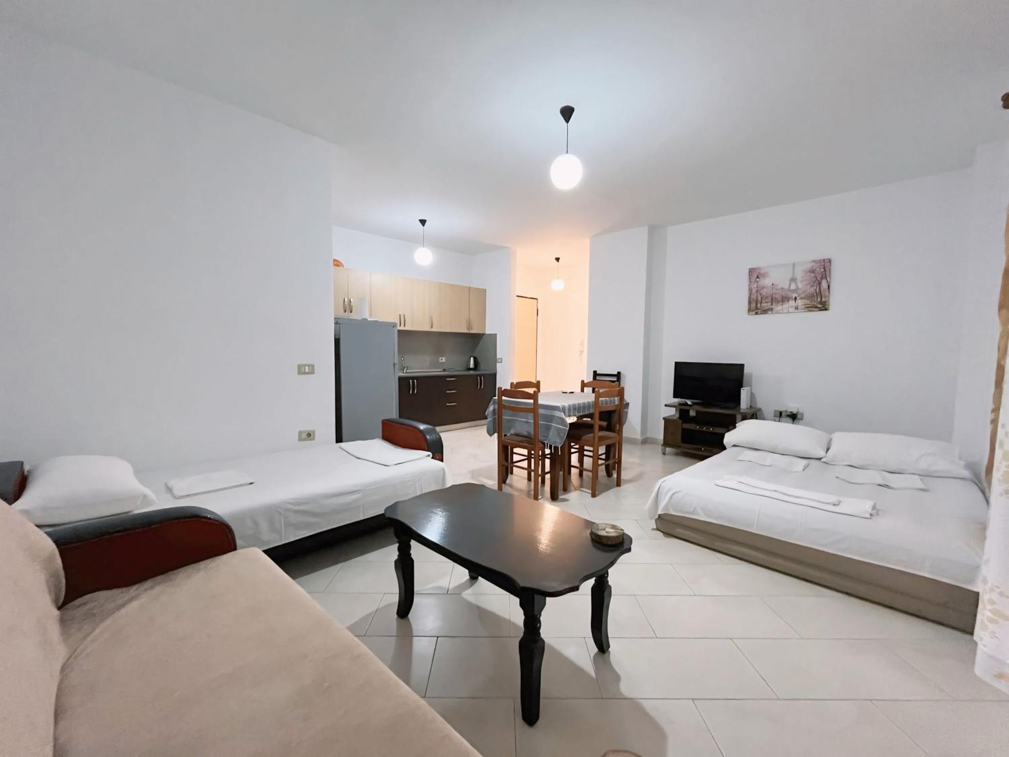 Gerald'S Central Apartments Wlora Zewnętrze zdjęcie